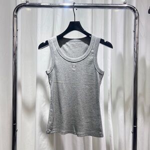Dior vest.